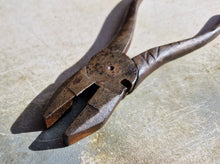 Load image into Gallery viewer, Vintage SHEFFIELD MADE IN ENGLAND Pliers Car tool kit item , 18cm long