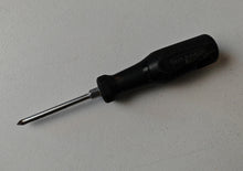 Load image into Gallery viewer, Teng Tools SO652 Black Plastic Handle Philip Screwdriver Chrome Vanadium