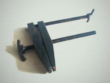 Load image into Gallery viewer, Title: Vintage Toolmaker Parallel Clamp – NB Marked – Precision Engineer’s Clamp