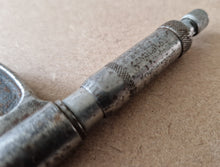 Load image into Gallery viewer, Moore & Wright No.966 1" - 2" External Outside Micrometer 0.001"