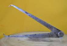 Load image into Gallery viewer, Vintage Fixed Joint Outside Caliper, Marked L Appleyard, 22.5cm long