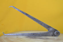 Load image into Gallery viewer, Vintage Fixed Joint Outside Caliper, Marked L Appleyard, 22.5cm long