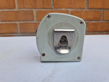 Load image into Gallery viewer, Vintage Rabone SUPALOK SK175 ME 7.5M 25FT tape measure 30-363