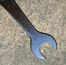 Load image into Gallery viewer, Vintage Combination Gas Bottle Spanner 17cm Dual End with Square Socket