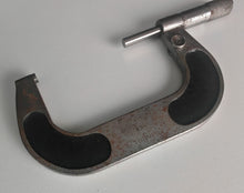 Load image into Gallery viewer, Ambrose Shardlow 3"-4" Outside Micrometer Vintage Engineering Measuring Tool Use