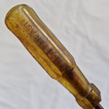 Load image into Gallery viewer, Steadfast amber flat or slotted head screwdriver , 22.5cm long