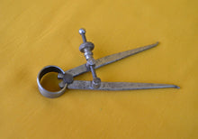 Load image into Gallery viewer, Vintage Cooper & Son Adjustable Point Divider Calipers, Engineers tool