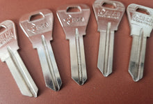 Load image into Gallery viewer, 5 x SILCA WE11 BLANK KEYS, UNCUT, FOR AUTOMOTIVE CARS