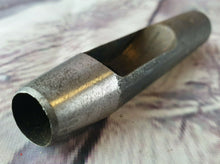 Load image into Gallery viewer, Vintage Toga 15 Leather Hole Punch, Leatherworker Hand Tool
