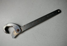 Load image into Gallery viewer, Vintage Master Wrench – Adjustable Pipe Spanner 7/8" to 1 1/4" (23–32mm) Heavy