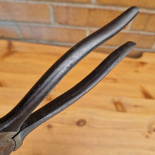 Load image into Gallery viewer, Vintage Elliott Lucas Combination Pliers Cannock Made In England