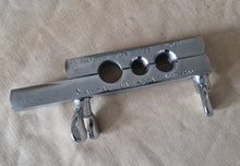 Load image into Gallery viewer, Vintage Imperial brake pipe flaring tool 45° Flare 3/4 , 1/2 , 5/8