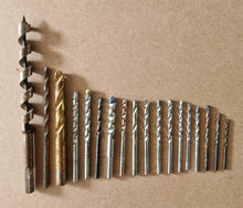 Load image into Gallery viewer, Job Lot Of 18 Drill Bits Various Sizes