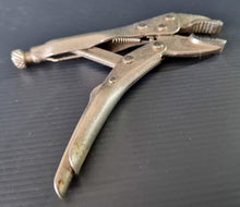 Load image into Gallery viewer, Vintage Small Size Heavy Duty Self Grip Wrench Mechanics Hand Tool 14.8cm long