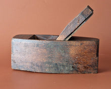Load image into Gallery viewer, Antique Beech Wood Coffin Shaped Hand Plane Carpentry Woodworking Tool Cast Stee