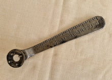 Load image into Gallery viewer, Vintage Forno 4,5 & 6 Buttons Jackson`s Patent For F,G & H Button Plates