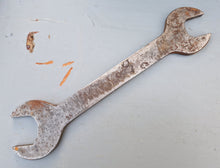 Load image into Gallery viewer, Vintage Tap Washer Plumber Spanner Open End