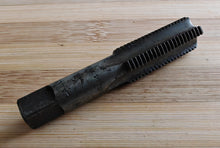 Load image into Gallery viewer, Vintage L.A.L Ltd HSS Hand Tap 5/8" x 14 Thds BSF - Made in England