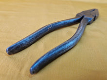 Load image into Gallery viewer, Elliot Lucas Vintage Large Size Classic Car Pliers, 21 cm long