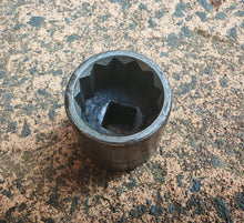 Load image into Gallery viewer, Vintage Dale 13/16" Socket – Model SJ28W – Made in USA – 12 Point HINS Drive