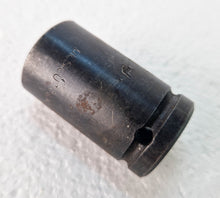 Load image into Gallery viewer, DESOUTTER 3/4" UNF Drive IMPACT Socket Black Chrome Vanadium