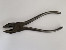 Load image into Gallery viewer, VINTAGE HEAVY DUTY COMBINATION PLIERS CLASSIC CAR MOTORCYCLE TOOLKIT OLD TOOLS