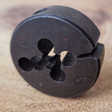 Load image into Gallery viewer, Warrior M/M x 1 die Engineering Tool Made In England