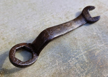 Load image into Gallery viewer, Open and close end spanner wrench marked 468 , small classic vintage garage tool