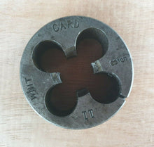 Load image into Gallery viewer, Whit Card 5/8, 11, C5, 440 Usa Engineering Thread Cutting Die