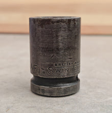 Load image into Gallery viewer, Vintage Swinborne Socket 3/4" AF 1 1/2" Drive British Made CPT Co Mechanics Tool