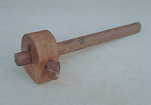 Load image into Gallery viewer, Vintage Wooden Marking Gauge – Antique Woodworking Tool – 24cm – Carpenter Tool