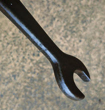 Load image into Gallery viewer, Vintage Combination Gas Bottle Spanner 17cm Dual End with Square Socket