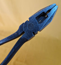 Load image into Gallery viewer, Elliot Lucas Vintage Large Size Classic Car Pliers, 21 cm long