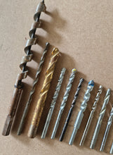 Load image into Gallery viewer, Job Lot Of 18 Drill Bits Various Sizes