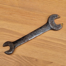 Load image into Gallery viewer, Vintage 1107 W Spanner The Billings And Spencer Co. Hartford Conn. U.S.A.