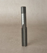 Load image into Gallery viewer, 5/8" BSF HS 3 Tap made by Harris England Quality Tools