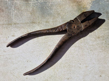 Load image into Gallery viewer, Vintage SHEFFIELD MADE IN ENGLAND Pliers Car tool kit item , 18cm long