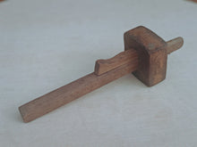 Load image into Gallery viewer, Vintage Wooden Marking Gauge Antique Woodworking Tool 24cm – Missing Thumb Screw