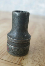 Load image into Gallery viewer, Williams Made In USA ST-1212, 3/8 Socket, Vintage Mechanical Garage Tool