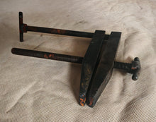 Load image into Gallery viewer, Title: Vintage Toolmaker Parallel Clamp – NB Marked – Precision Engineer’s Clamp