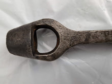 Load image into Gallery viewer, Vintage Toga 5/8 Hole Punch Leather Gasket, Leatherwork Tool , 10cm long