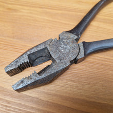Load image into Gallery viewer, Vintage Elliott Lucas Combination Pliers Cannock Made In England