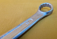 Load image into Gallery viewer, DROP FORGED SE04 STEEL COMBINATION SPANNER 17MM A/F EXCELLENT CONDITION