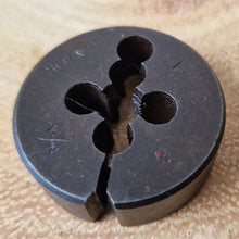 Load image into Gallery viewer, Warrior M/M x 1 die Engineering Tool Made In England