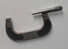 Load image into Gallery viewer, Ambrose Shardlow 3"-4" Outside Micrometer Vintage Engineering Measuring Tool Use