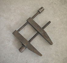 Load image into Gallery viewer, Vintage Toolmaker’s Parallel Clamp – Adjustable Engineer’s Steel Clamp – Used