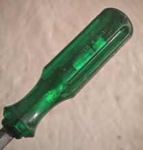 Load image into Gallery viewer, Title: Draper Phillips Screwdriver No.3 – Green Handle – Heavy Duty – 27cm