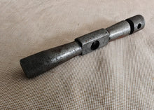 Load image into Gallery viewer, Vintage Tap Wrench / T-Handle Holder – 12cm Long – Metalworking Hand Tool