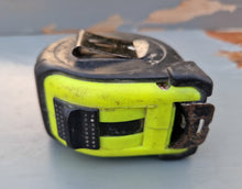 Load image into Gallery viewer, Toolsman 5m Tape Measure 16FT Heavy Duty Industrial 25mm Width Smooth Blade