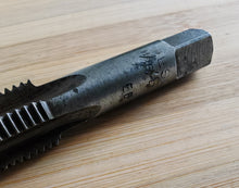 Load image into Gallery viewer, Engineers High Precision ESC 11/16 BSF EB Threading Tap Tool